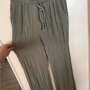 Elan Olive Green Crinkled Fabric Pants